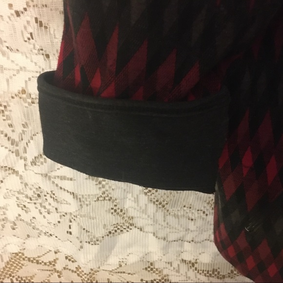 Zippered Blazer or could be worn as a top - Picture 3 of 6